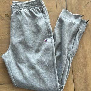 Champion men’s zip sweats medium